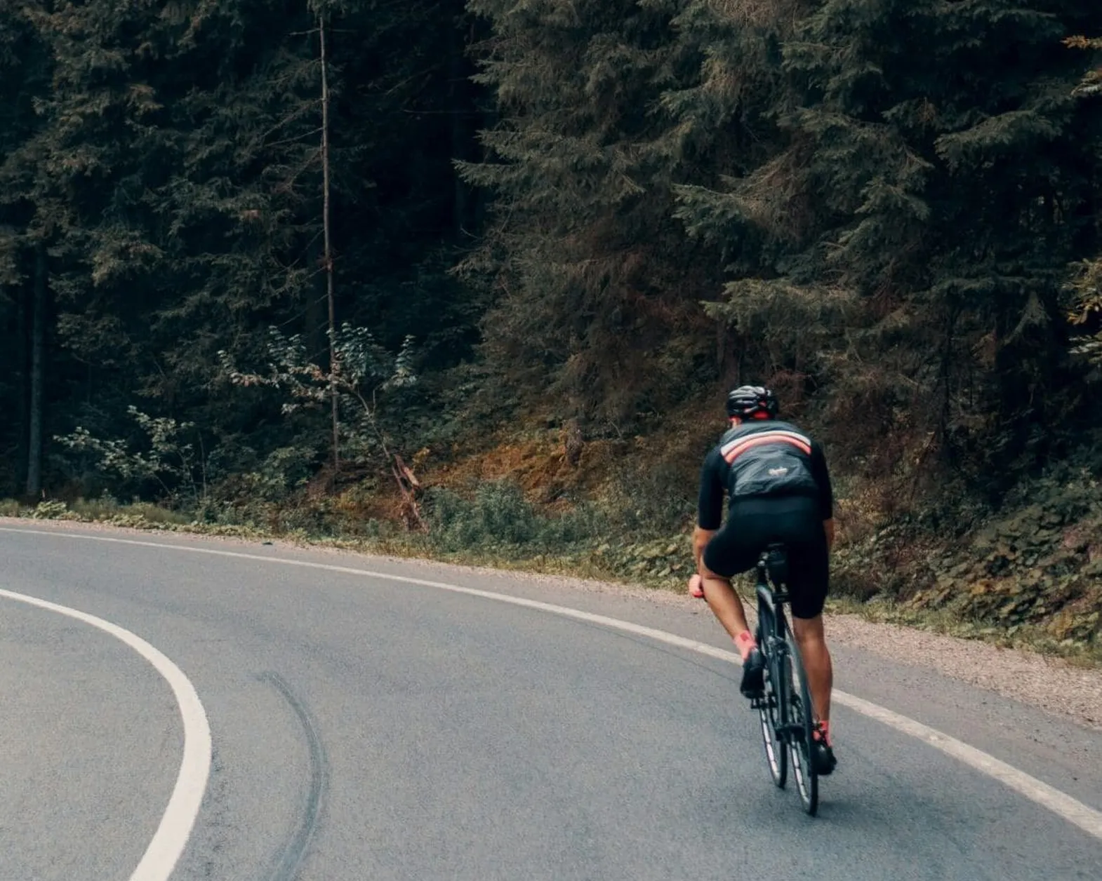 Tour in bici da strada nelle Marche