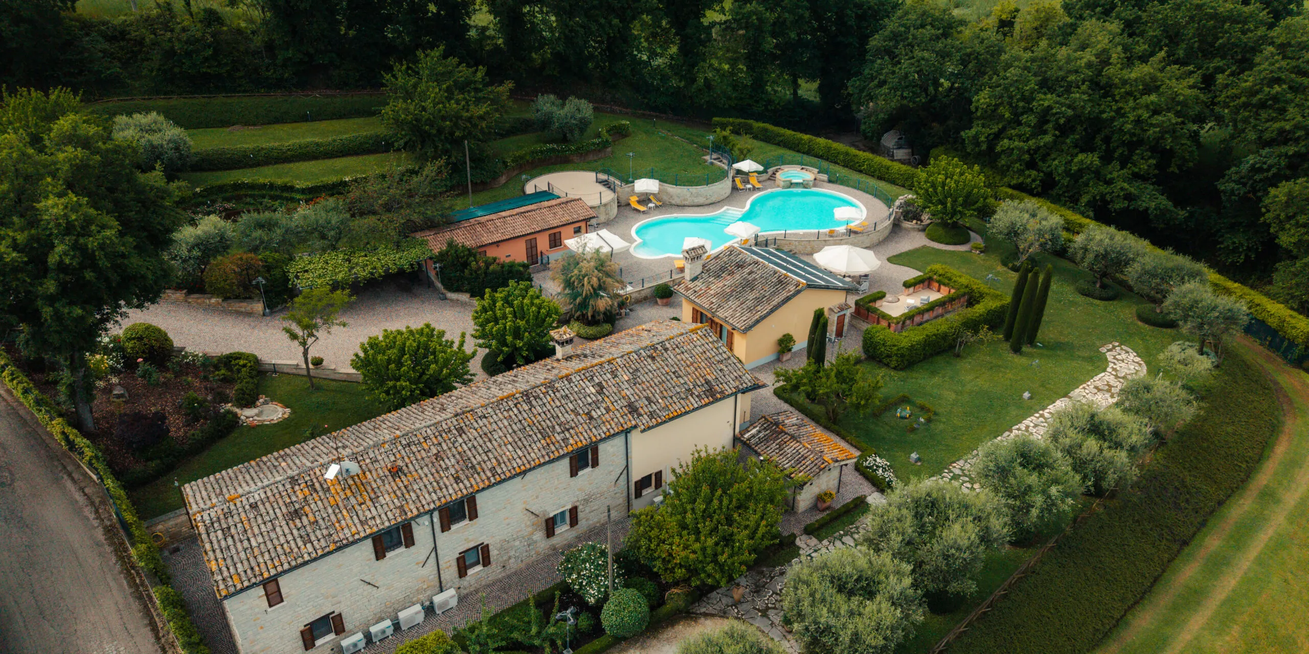 Drone view of Le Fontanelle Country House 3
